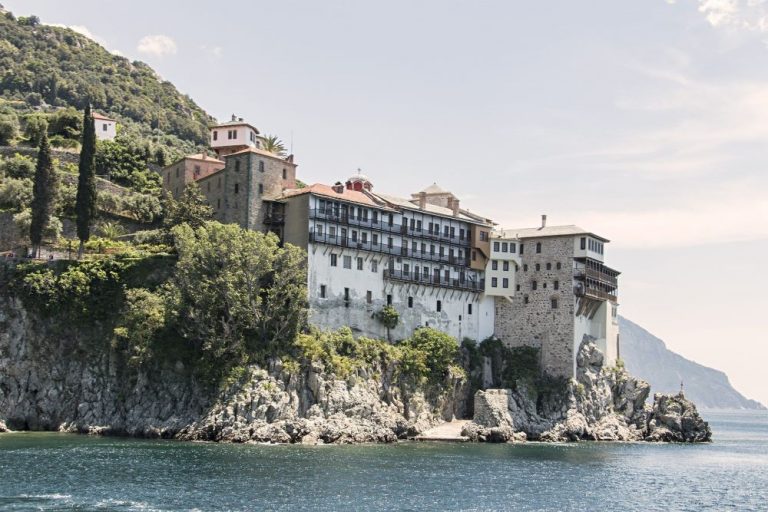 Muntele Athos, Grecia