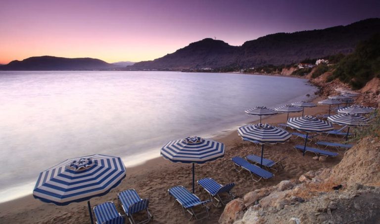 Plaja Pefkos, Grecia